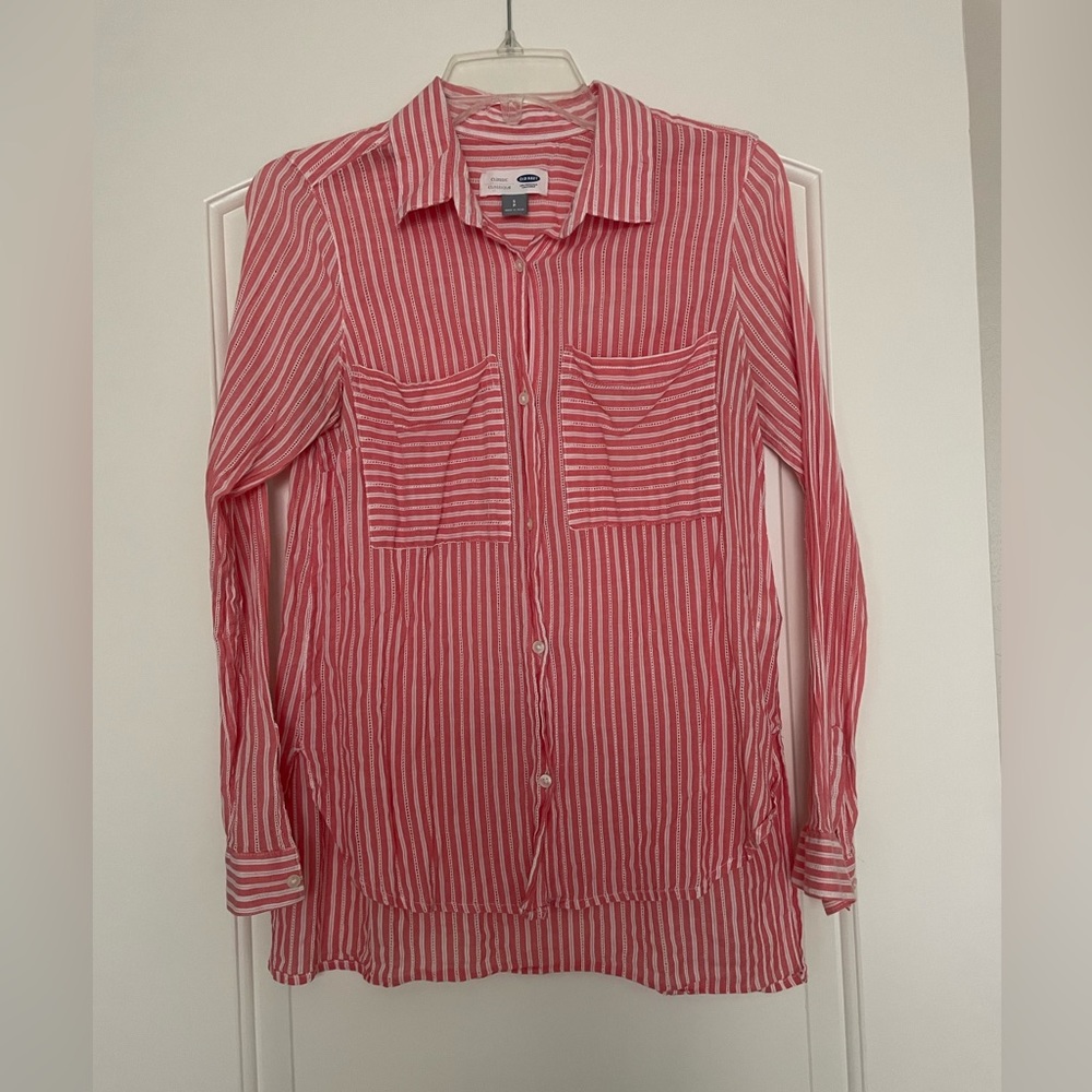 Old navy button up shirt